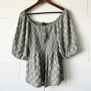 Haute Fox Green Boho Smocked Puffy Sleeve Blouse Top Women’s 1X